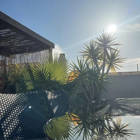 Panoramic Rooftop Duplex Retreat Heart Of Apartment *