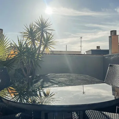 Panoramic Rooftop Duplex Retreat Heart Of Apartment