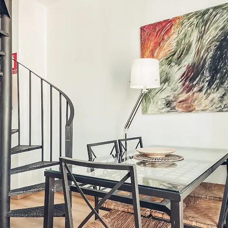 Panoramic Rooftop Duplex Retreat Heart Of Apartment